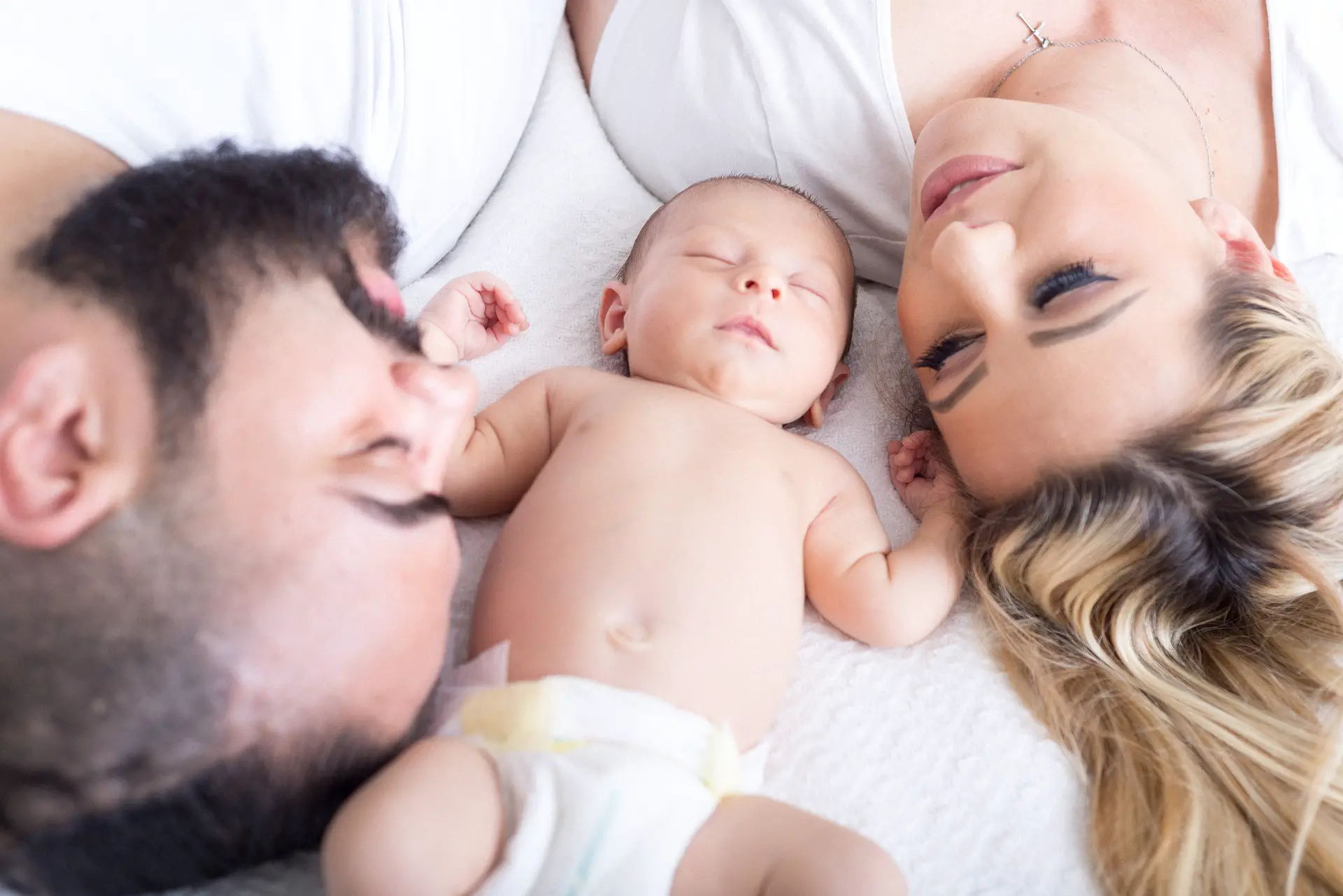 baby co-sleeping with parents